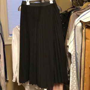 Aritzia Babaton Jude Skirt